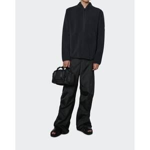 NEW RAINS fleece pullover in black